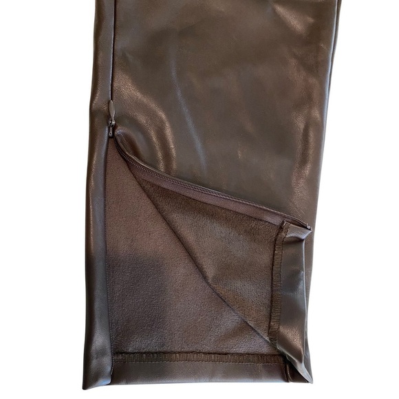 NWT OLD NAVY Extra High-Waisted Faux-Leather Eco-friendly Pants Brown Size 14 - Picture 6 of 9